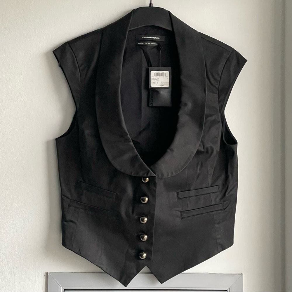 NWT CLUB MONACO Black Vest with Cap Sleeves
